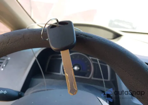 2010 Honda Civic Lx z USA, uszkodzony, nr VIN 19XFA1F52AE055431